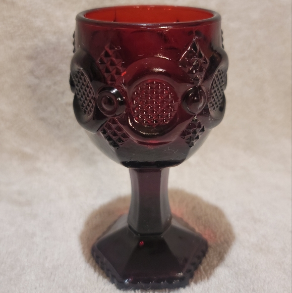 Water Goblet - Cape Cod Collection Avon Ruby  Red Vintag - Picture 4 of 4